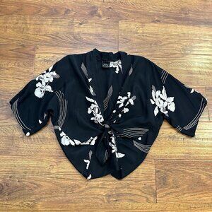 Vintage Judy Knapp 1970s black mod floral silky tie front shirt kimono